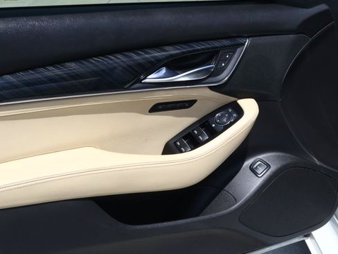 Used 2023 Cadillac CT5 Premium Luxury RWD image 18