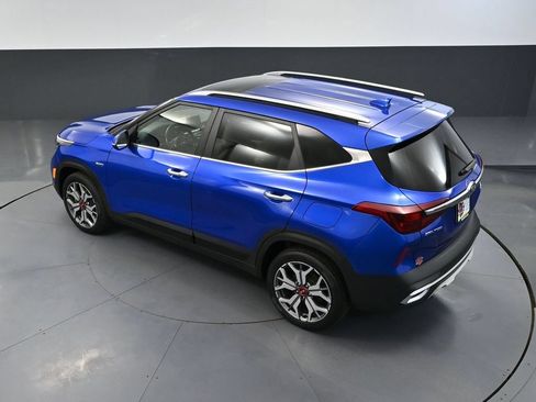 Used 2021 Kia Seltos SX w/ SX Sunroof Package AWD/4WD image 56