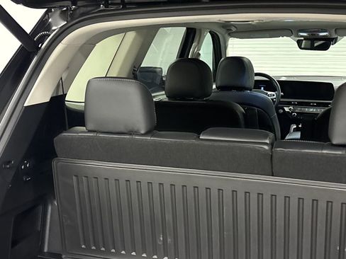 Used 2025 Kia Telluride S image 17