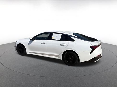 Used 2025 Kia K5 LXS image 15