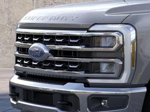 New 2026 Ford F250 4x4 Crew Cab Super Duty image 17