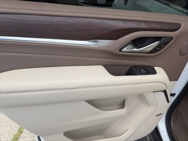 Used 2022 GMC Yukon Denali AWD/4WD image 12