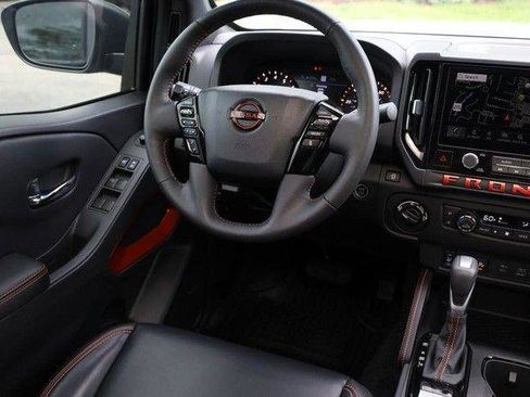 Certified 2025 Nissan Frontier PRO-4X w/ Pro Premium Package AWD/4WD image 25