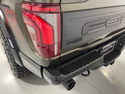 Used 2024 Ford F150 Raptor w/ Equipment Group 803A Raptor R AWD/4WD image 13