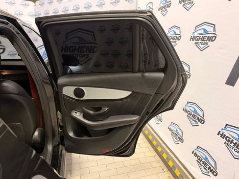 Used 2018 Mercedes-Benz GLC 43 AMG 4MATIC image 20