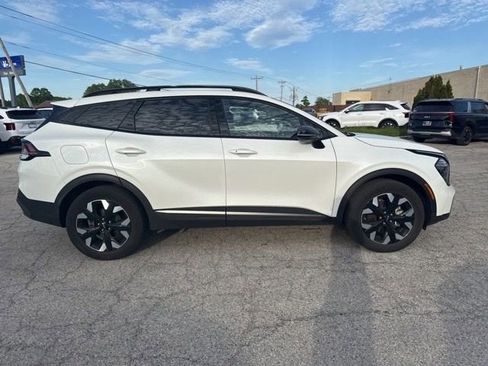 Certified 2024 Kia Sportage X-Line AWD/4WD image 2