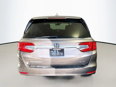 Used 2019 Honda Odyssey Elite image 6