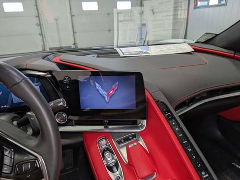 Used 2020 Chevrolet Corvette Stingray Preferred Cpe w/ 2LT Preferred Equipment Group image 28