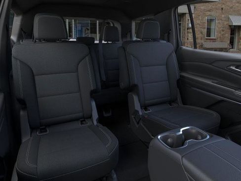 New 2026 Chevrolet Traverse LT w/ Driver Confidence Package image 17