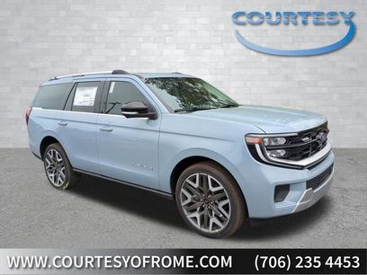 New 2026 Ford Expedition Platinum