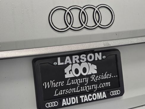 Used 2025 Audi Q7 3.0T Premium Plus AWD/4WD image 30