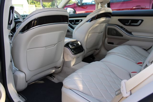 Certified 2022 Mercedes-Benz S 500 4MATIC image 24