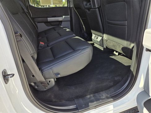 Used 2025 Ford F250 XLT image 15