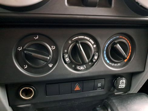 Used 2009 Jeep Wrangler Unlimited Sahara w/ Trailer Tow Group image 22