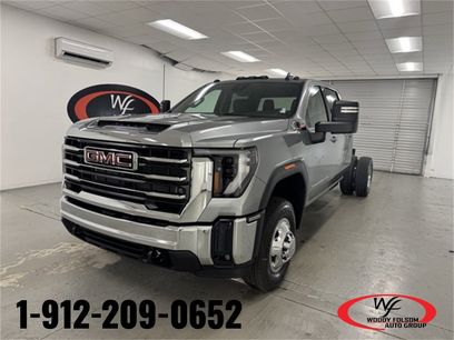 New 2026 GMC Sierra 3500 SLE w/ SLE Convenience Package