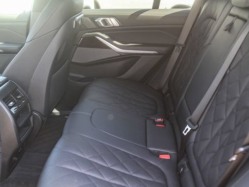 Used 2025 BMW X5 sDrive40i w/ M Sport Package RWD image 14