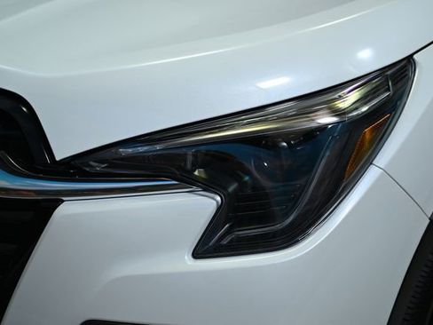 Certified 2025 Subaru Ascent Limited w/ Popular Package #1 image 16