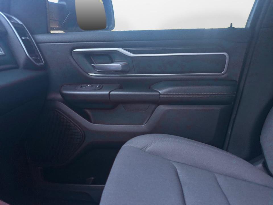 Used 2023 RAM 1500 Big Horn AWD/4WD image 31
