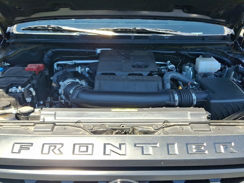 Used 2024 Nissan Frontier PRO-4X w/ Pro Premium Package AWD/4WD image 33