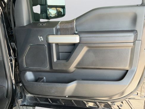 Used 2021 Ford F350 Lariat AWD/4WD image 23