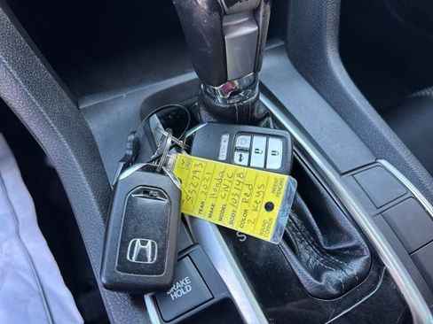 Used 2021 Honda Civic Sport image 33