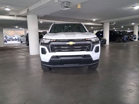 Used 2026 Chevrolet Colorado LT image 4