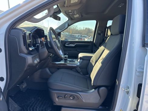 New 2026 GMC Sierra 1500 Elevation w/ Preferred Package image 17