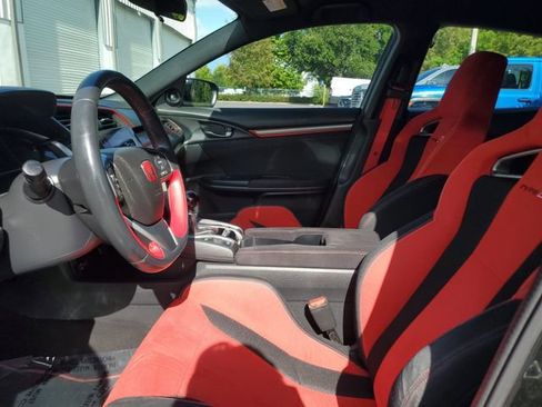 Used 2018 Honda Civic Type R image 19