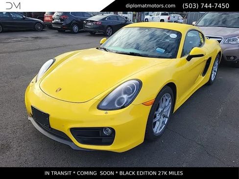 Used 2016 Porsche Cayman image 1