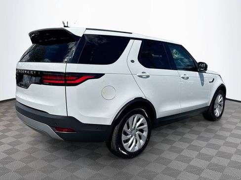 Used 2025 Land Rover Discovery S AWD/4WD image 6