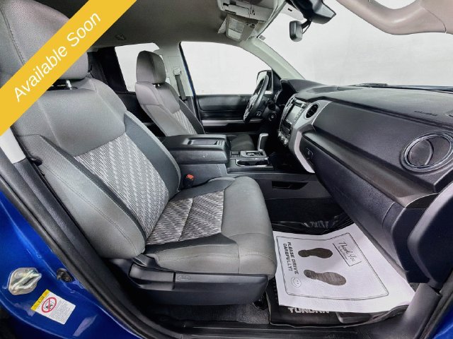 Used 2018 Toyota Tundra SR5 w/ SR5 Upgrade Package AWD/4WD image 27