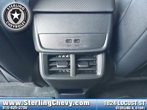 New 2026 Chevrolet Equinox LT w/ Convenience Package II image 25