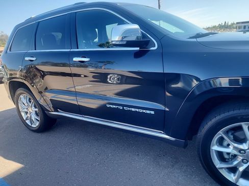 Used 2014 Jeep Grand Cherokee Summit AWD/4WD image 6