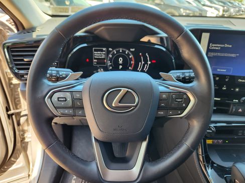 Used 2023 Lexus NX 350 AWD image 9