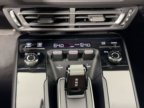 Certified 2024 Porsche 911 Carrera T image 24