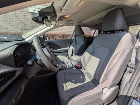 Used 2025 Subaru Crosstrek 2.5i Premium AWD/4WD image 24