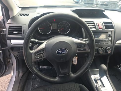 Used 2014 Subaru Crosstrek 2.0i Premium AWD/4WD image 16