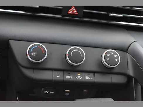 New 2026 Hyundai Elantra SE image 24