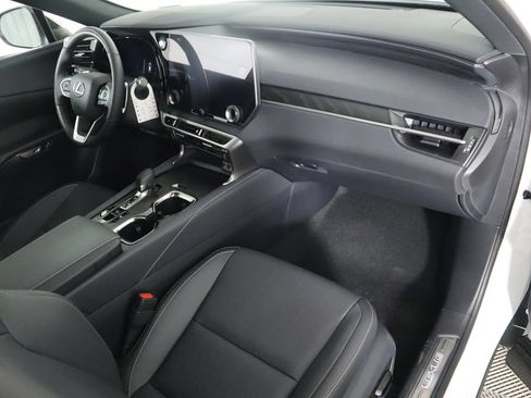 Used 2025 Lexus RX 350 FWD image 18