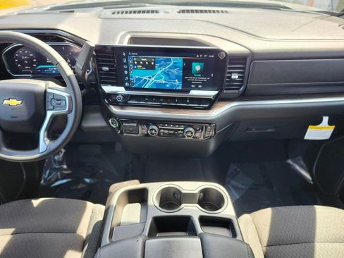Used 2026 Chevrolet Silverado 1500 LT AWD/4WD image 12