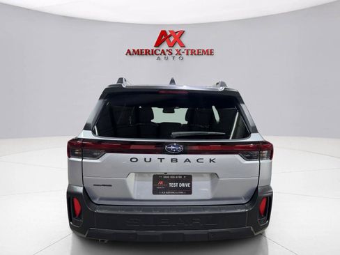 Used 2026 Subaru Outback Premium AWD/4WD image 6