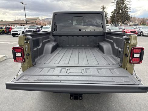 New 2026 Jeep Gladiator Willys image 12