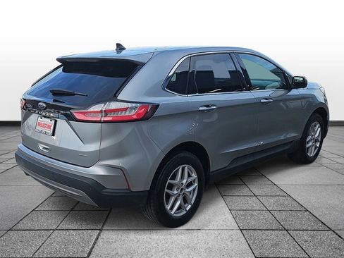 Used 2024 Ford Edge SEL image 5