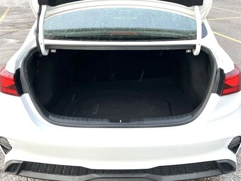 Used 2023 Kia Forte LXS image 14