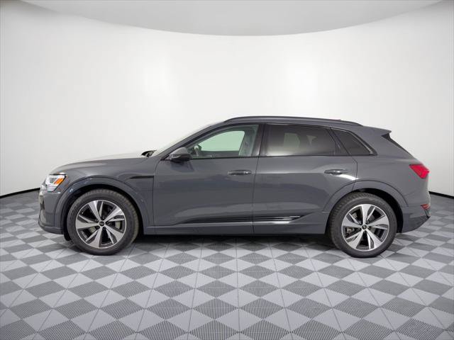 Certified 2024 Audi Q8 e-tron Premium Plus AWD/4WD image 2