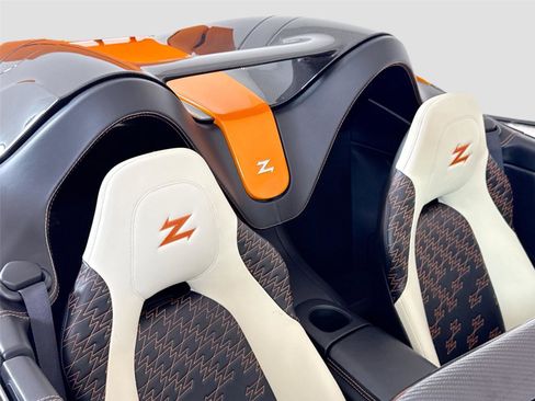 Used 2018 Aston Martin Vanquish Zagato RWD image 38