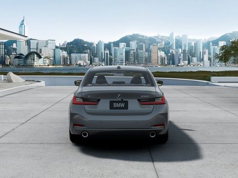 New 2026 BMW 330i xDrive Sedan w/ Premium Package image 33