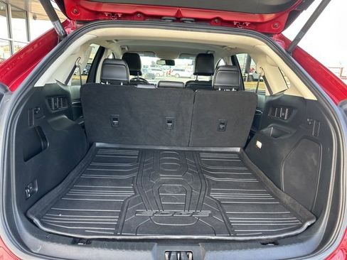 Certified 2020 Ford Edge Titanium image 45