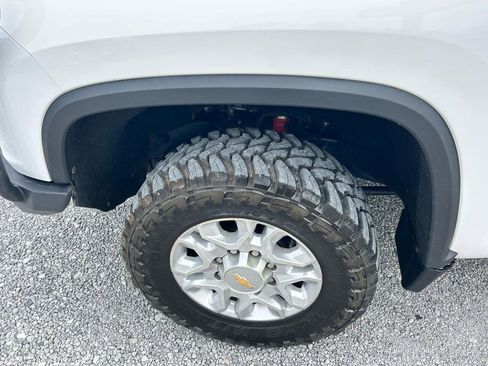 Used 2022 Chevrolet Silverado 2500 LT w/ Convenience Package AWD/4WD image 21