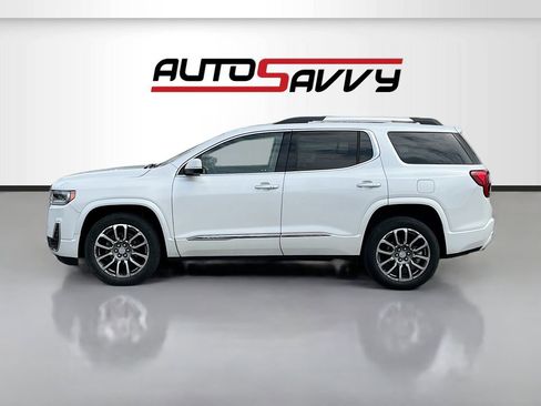 Used 2023 GMC Acadia Denali w/ Denali Technology Package image 4